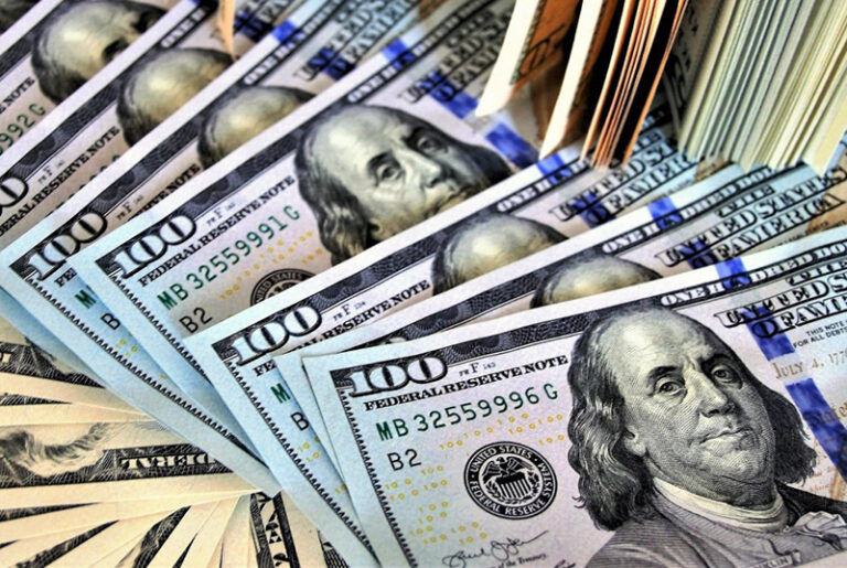 En la previa electoral, el dólar se recalentó y rozó el techo de la banda, bajo otra intervención de EE.UU