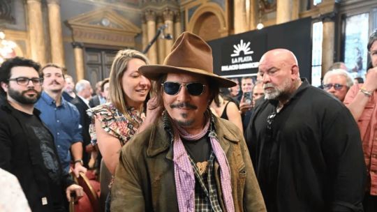 Lluvia de famosos en Buenos Aires: de Johnny Depp y Dua Lipa a Andrea Bocelli
