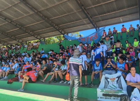 Con numerosa presencia de chicos, el programa deportivo «Resistencia Juega» cerró su gran año