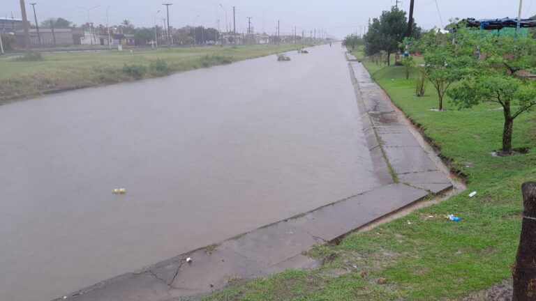 Tras más de 100 mm de lluvia, el Gobierno activó el Comité de Contingencia y monitorea zonas críticas