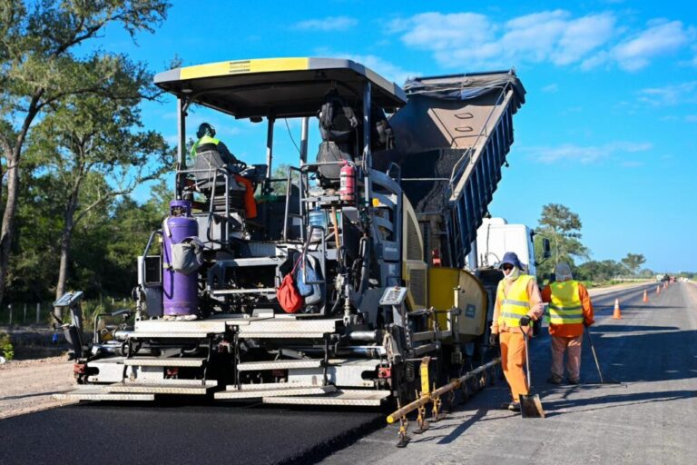 Avanzan las obras sobre Ruta Provincial N 13, en el tramo que une Cote Lai y Charadai