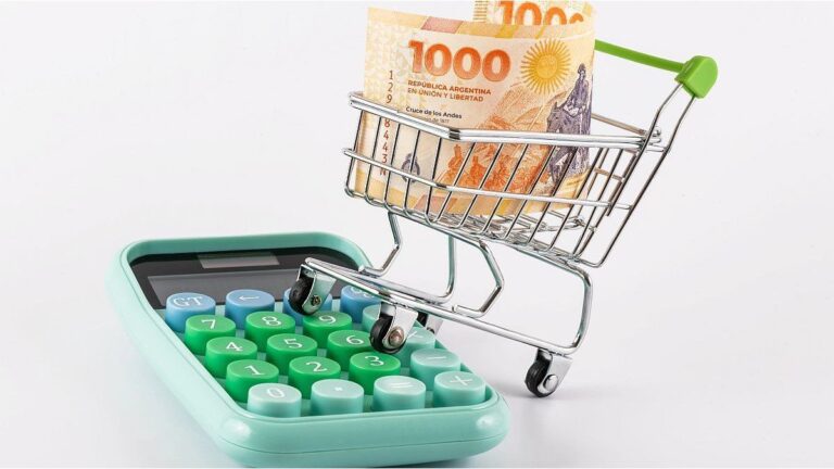 Inflación bajo presión: ya advierten una aceleración en marzo ante efecto de la guerra sobre el precio del petróleo