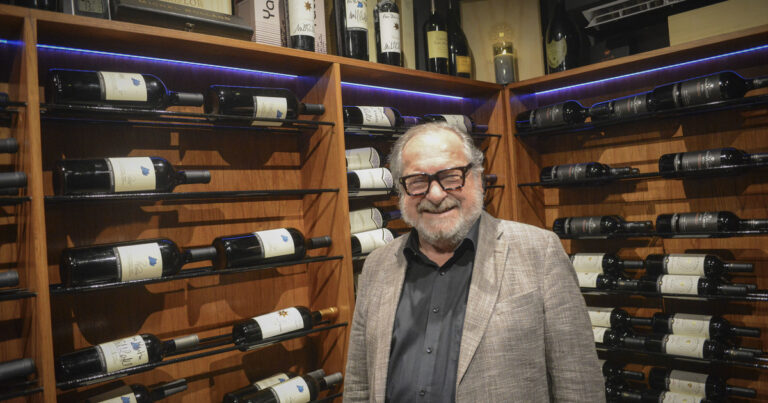 Murió Michele Rolland, el enólogo más influyente del Malbec argentino