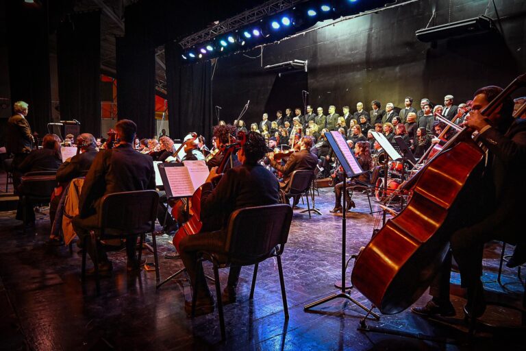Autoridades e instituciones anuncian el Festival Filarmónico y la Tecnicatura Musical para la Bienal del Chaco 2026 en Resistencia.