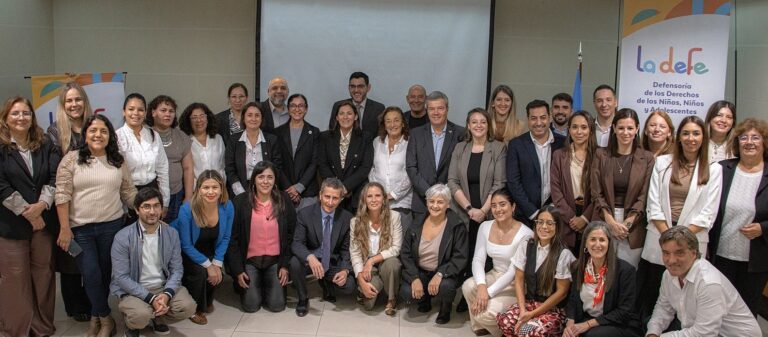 Reunión de autoridades provinciales en encuentro nacional sobre políticas de niñez y adolescencia