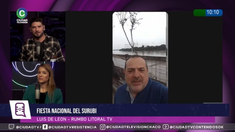 Lanchas en el río Paraná durante la Fiesta Nacional del Surubí en Goya