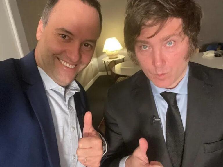 Javier Milei y Manuel Adorni en el Congreso