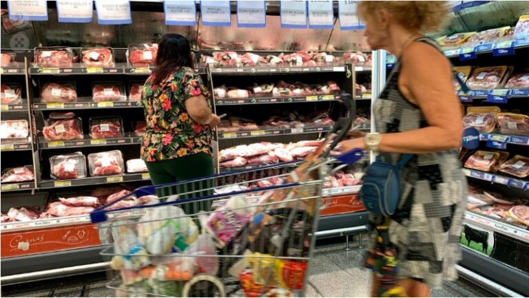 Gráfico de ventas en supermercados del Chaco con tendencia a la baja en febrero de 2026