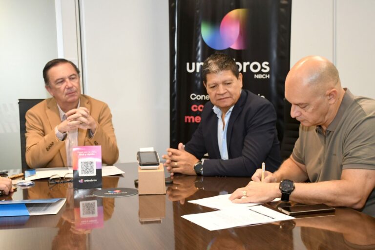 Acuerdo entre NBCH y Unicobros para comercios chaqueños