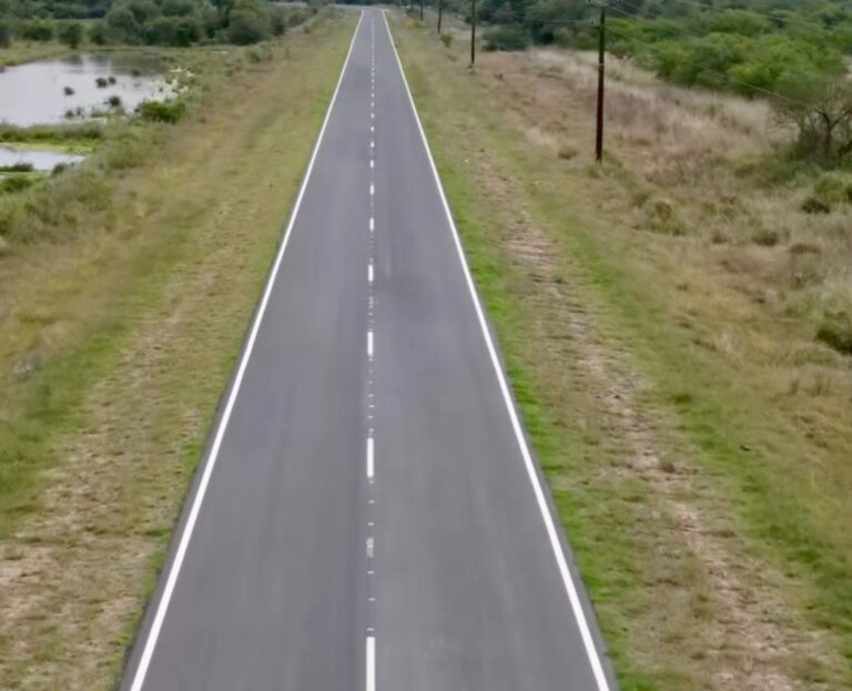 Obras de señalización en la Ruta Provincial N°30 en el Chaco